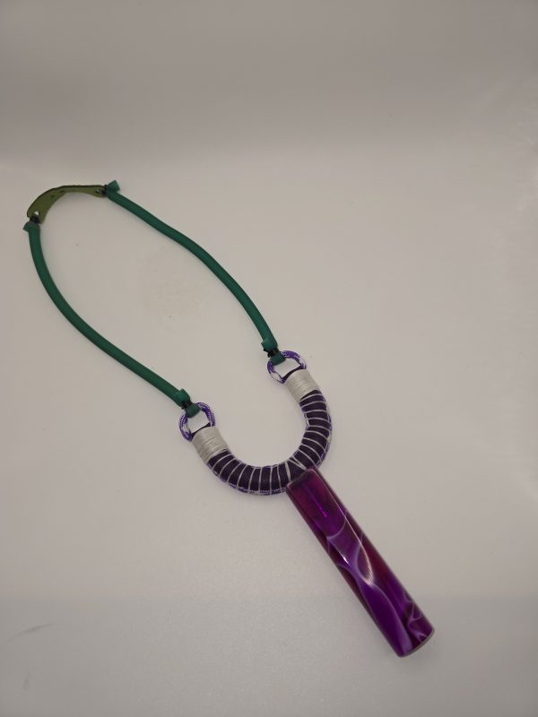 Custom Gypsy Slingshot – Purple & White Swirl Resin Handle + Matching Ammo Magnet + Bearings | Catty Precision - Image 2