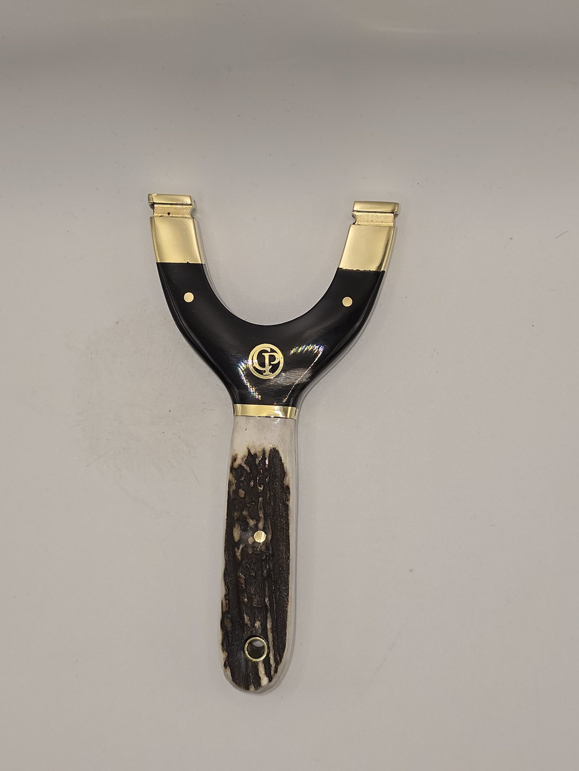 ✅ Catty Precision Hunter – Black Buffalo Horn & Deer Antler OTT Slingshot - Image 2