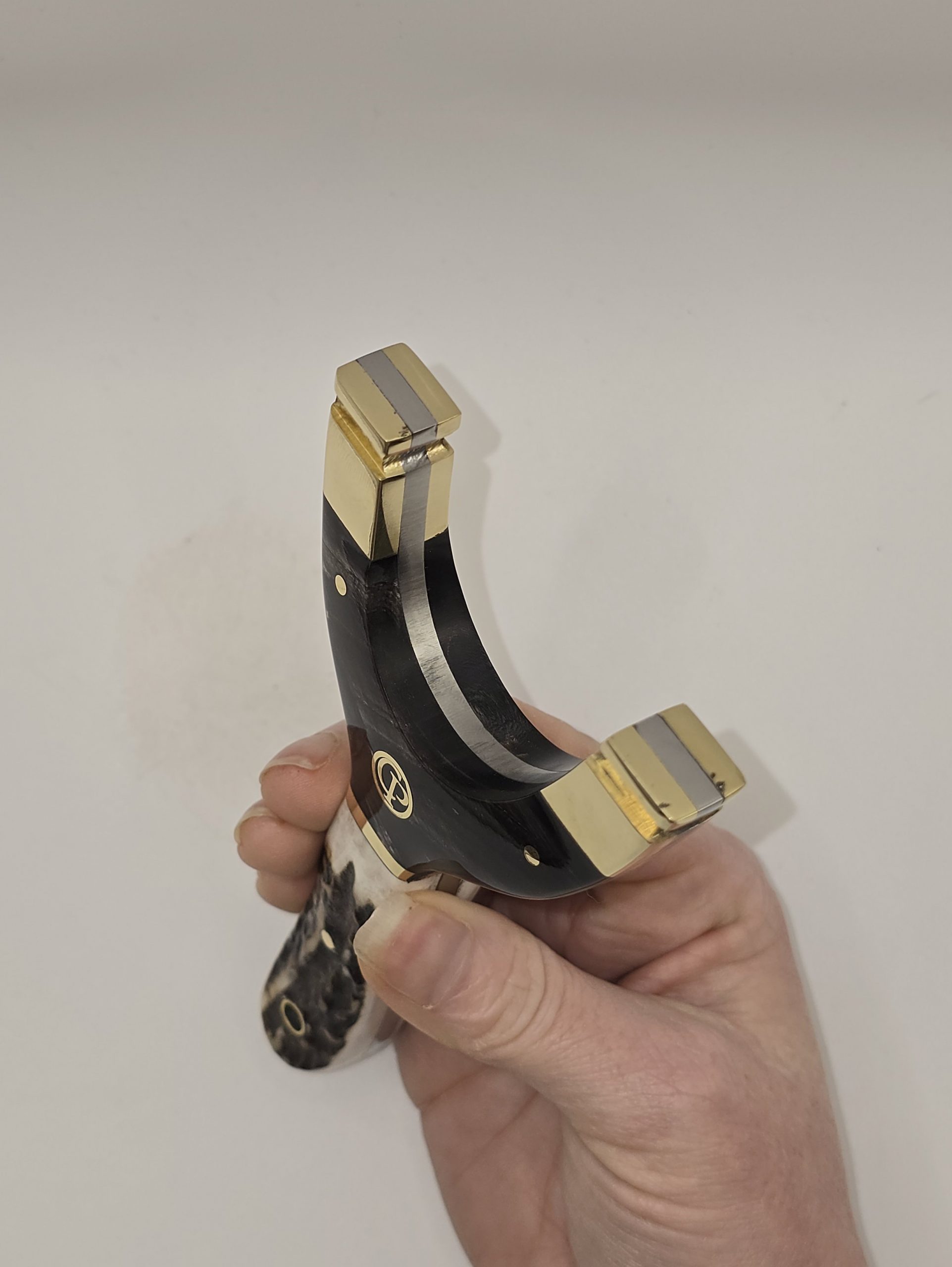 ✅ Catty Precision Hunter – Black Buffalo Horn & Deer Antler OTT Slingshot - Image 5