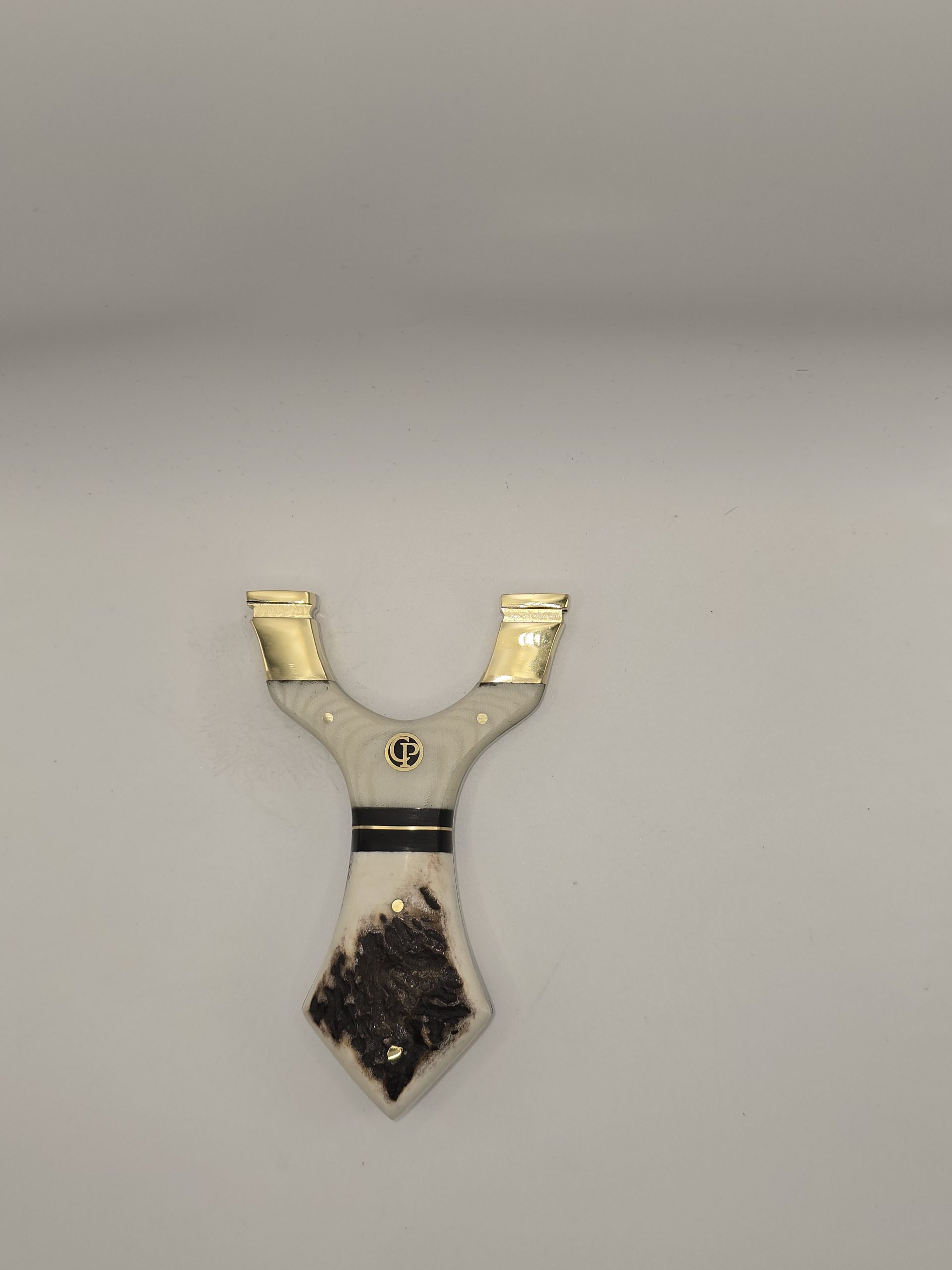 🎯 Catty Precision Predator – Cream Micarta & Stag Hybrid (OTT) - Image 4